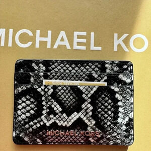 NWT Michael Kors Cardholder new